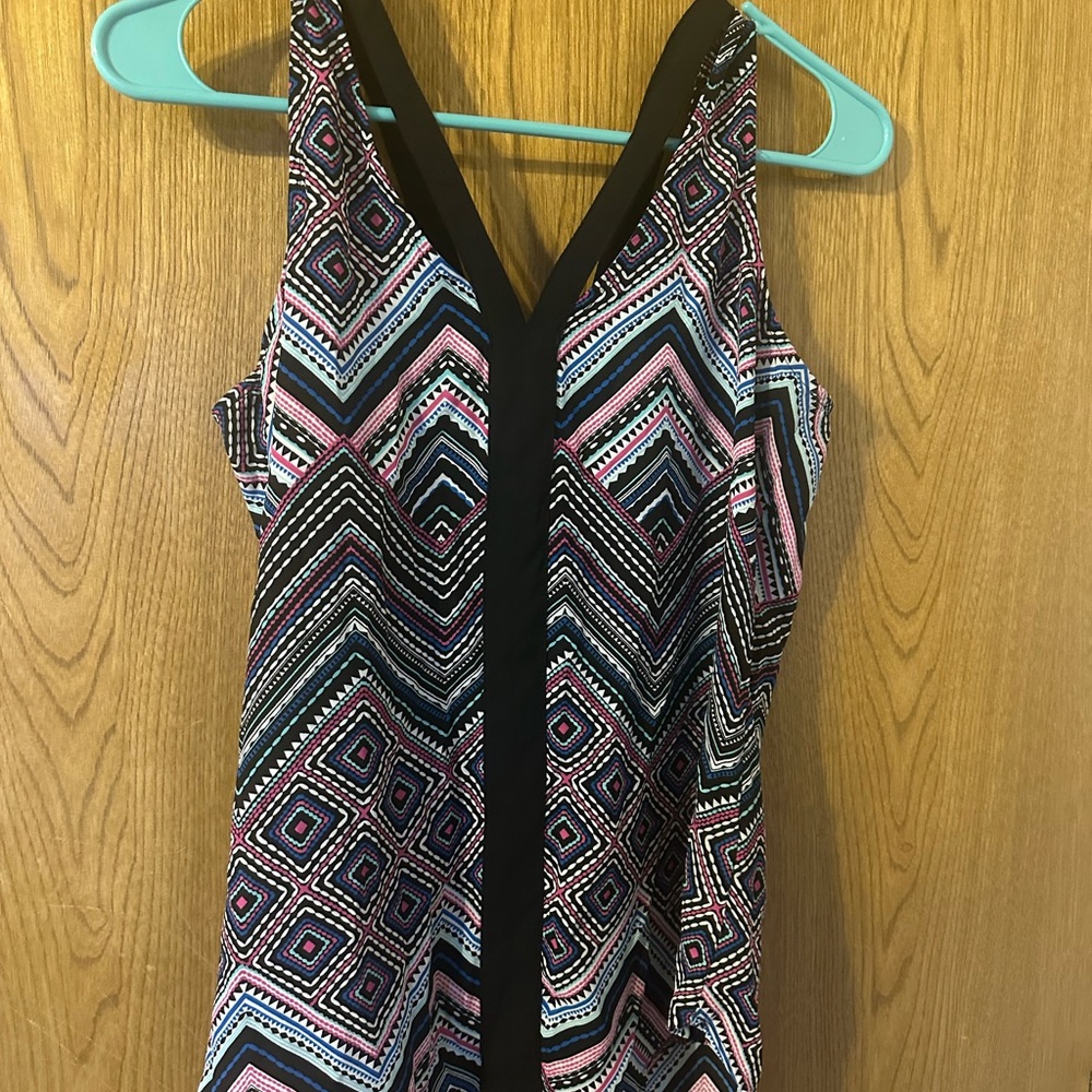 Geometric Patterned Women's Top